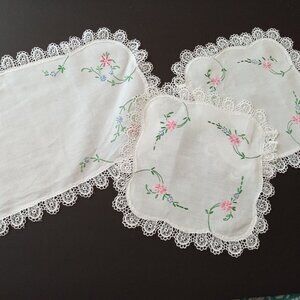 Lace Doilies Set (3) Cotton Doily Table Linen Embroidery Cloth Vintage Boho